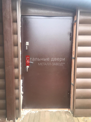 Фото установленной двери №128 в Дедовске