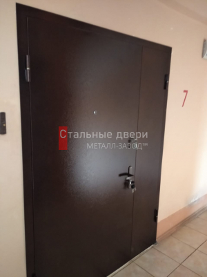 Фото установленной двери №240 в Дедовске