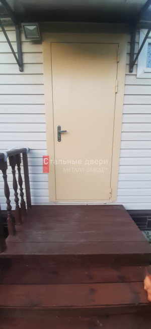 Фото установленной двери №413 в Дедовске