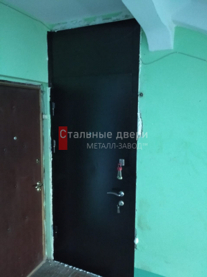 Фото установленной двери №237 в Дедовске